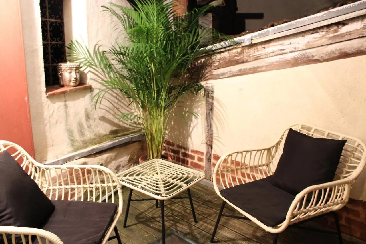 Authentique & Agreable Maison De Ville-Centre-Gare Auch Holiday home