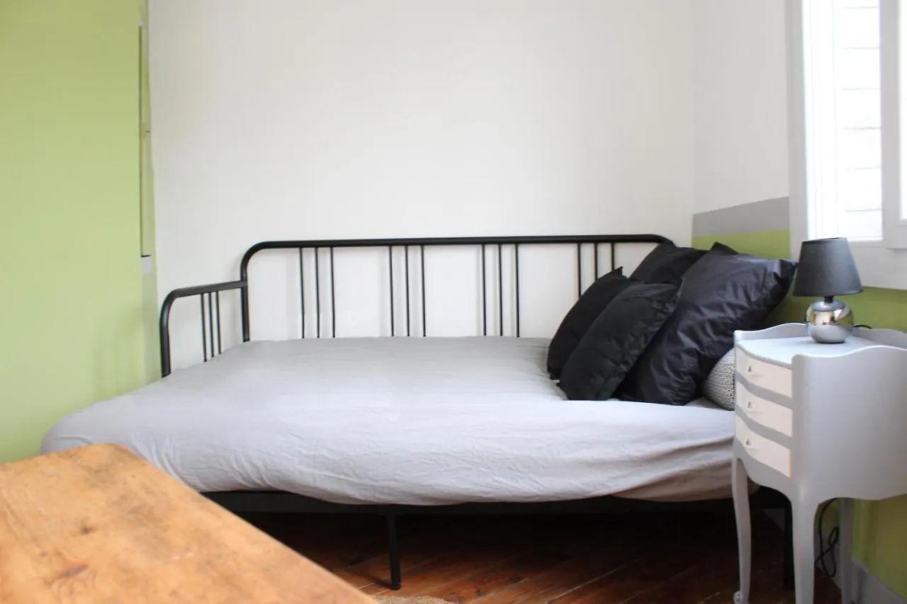 Holiday home Authentique & Agreable Maison De Ville-Centre-Gare Auch